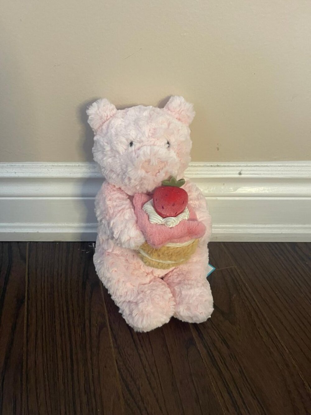 jellycat leola bear with strawberry cake